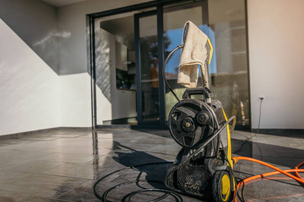 Best Pool Deck Cleaning  in Forsyth, MT